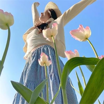 怪诞女孩